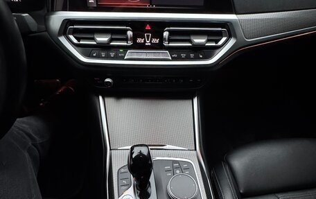 BMW 3 серия, 2021 год, 4 500 000 рублей, 8 фотография