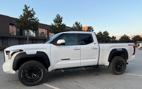 Toyota Tundra, 2022 год, 9 000 000 рублей, 8 фотография