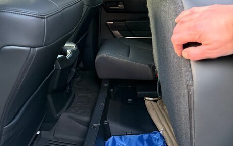 Toyota Tundra, 2022 год, 9 000 000 рублей, 24 фотография