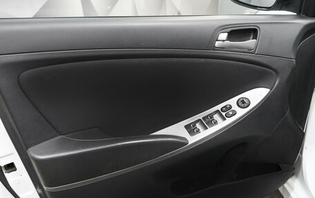 Hyundai Solaris II рестайлинг, 2014 год, 1 070 000 рублей, 15 фотография