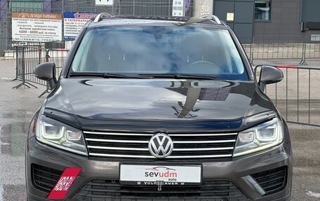 Volkswagen Touareg III, 2015 год, 2 597 000 рублей, 6 фотография