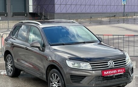 Volkswagen Touareg III, 2015 год, 2 597 000 рублей, 4 фотография