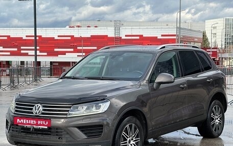 Volkswagen Touareg III, 2015 год, 2 597 000 рублей, 8 фотография