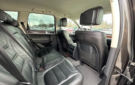 Volkswagen Touareg III, 2015 год, 2 597 000 рублей, 22 фотография