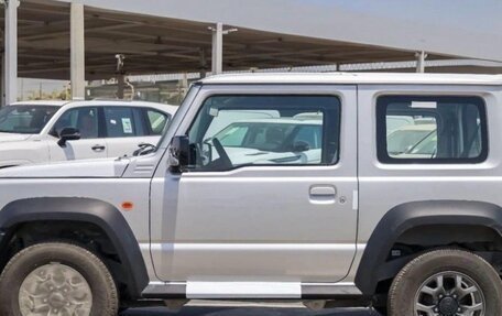 Suzuki Jimny, 2025 год, 1 940 000 рублей, 3 фотография