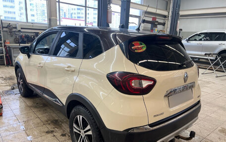 Renault Kaptur I рестайлинг, 2017 год, 1 399 000 рублей, 5 фотография