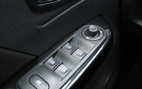 Renault Kaptur I рестайлинг, 2018 год, 1 369 000 рублей, 19 фотография