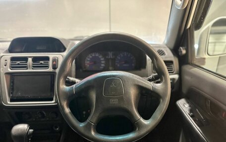Mitsubishi Pajero iO, 2001 год, 520 000 рублей, 14 фотография
