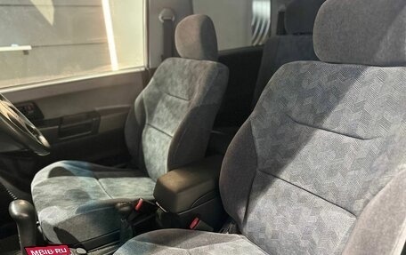 Mitsubishi Pajero iO, 2001 год, 520 000 рублей, 11 фотография