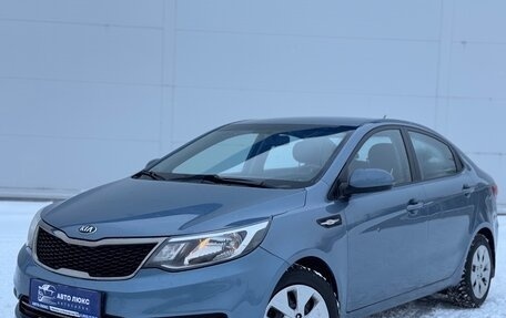KIA Rio III рестайлинг, 2015 год, 940 000 рублей, 2 фотография