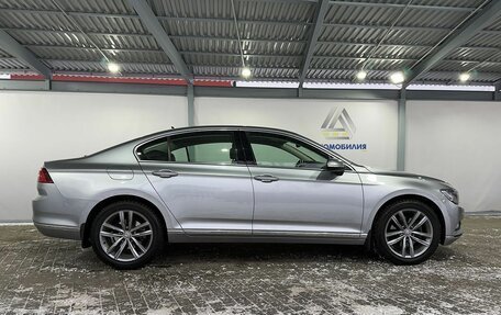 Volkswagen Passat B8 рестайлинг, 2018 год, 1 999 000 рублей, 6 фотография