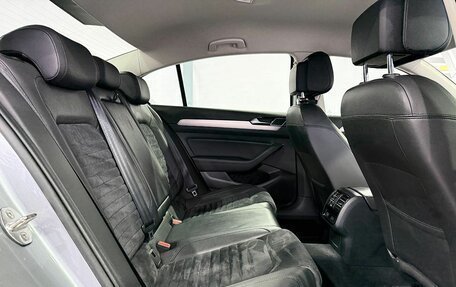 Volkswagen Passat B8 рестайлинг, 2018 год, 1 999 000 рублей, 12 фотография