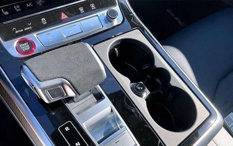 Audi RS Q8 I, 2025 год, 20 734 000 рублей, 26 фотография