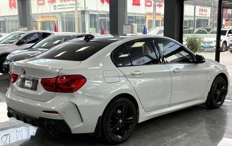 BMW 1 серия, 2022 год, 2 120 000 рублей, 5 фотография