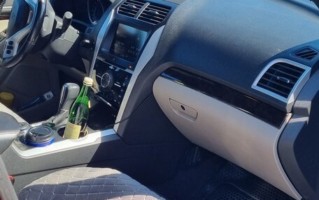 Ford Explorer VI, 2012 год, 1 470 000 рублей, 4 фотография