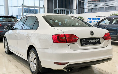Volkswagen Jetta VI, 2012 год, 850 000 рублей, 7 фотография