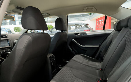 Volkswagen Jetta VI, 2012 год, 850 000 рублей, 12 фотография