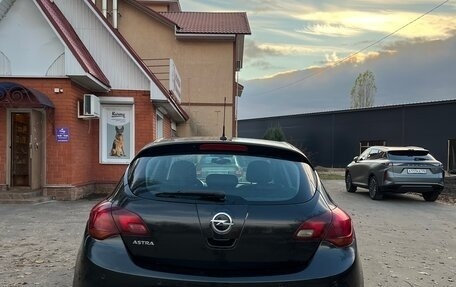 Opel Astra J, 2013 год, 7 фотография