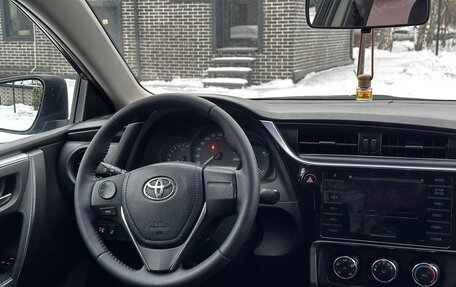 Toyota Corolla, 2017 год, 1 299 000 рублей, 15 фотография