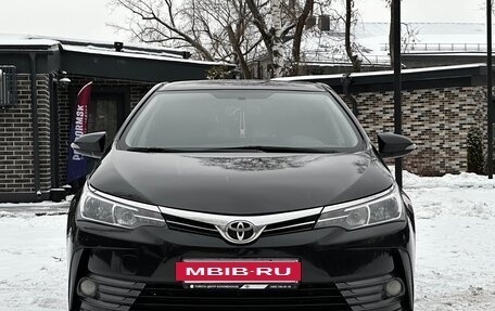 Toyota Corolla, 2017 год, 1 299 000 рублей, 2 фотография