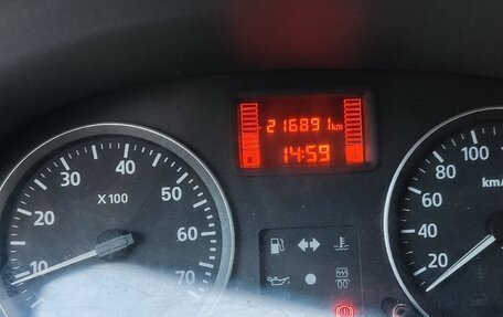 Renault Logan I, 2010 год, 300 000 рублей, 4 фотография