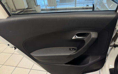 Volkswagen Polo VI (EU Market), 2012 год, 730 000 рублей, 15 фотография