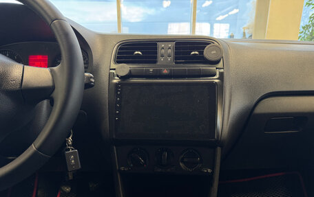 Volkswagen Polo VI (EU Market), 2012 год, 730 000 рублей, 12 фотография