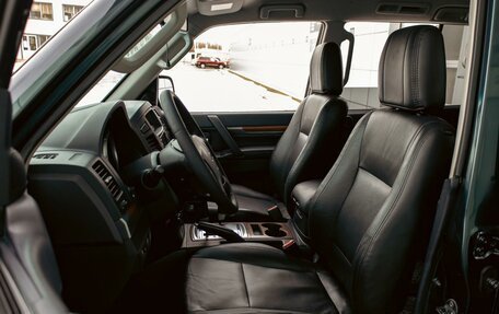 Mitsubishi Pajero IV, 2008 год, 1 495 000 рублей, 11 фотография