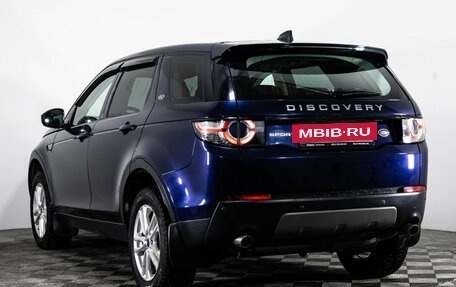 Land Rover Discovery Sport I рестайлинг, 2017 год, 1 999 000 рублей, 7 фотография