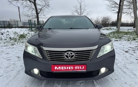 Toyota Camry, 2012 год, 1 650 000 рублей, 4 фотография