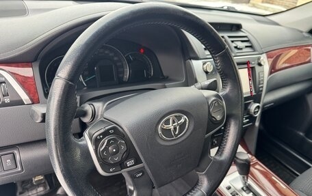 Toyota Camry, 2012 год, 1 650 000 рублей, 10 фотография