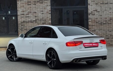 Audi A4, 2014 год, 1 684 000 рублей, 10 фотография