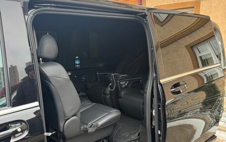 Mercedes-Benz V-Класс, 2025 год, 16 800 000 рублей, 14 фотография