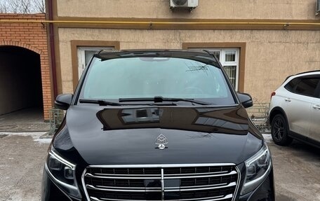 Mercedes-Benz V-Класс, 2025 год, 16 800 000 рублей, 2 фотография