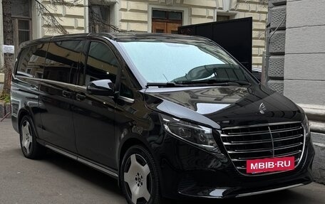 Mercedes-Benz V-Класс, 2025 год, 16 800 000 рублей, 6 фотография