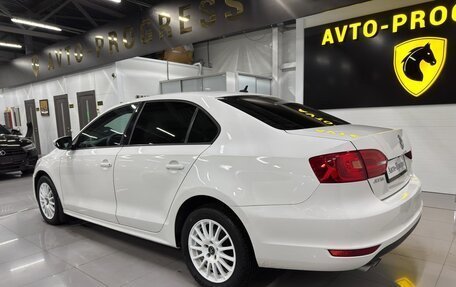 Volkswagen Jetta VI, 2012 год, 849 000 рублей, 6 фотография