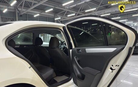 Volkswagen Jetta VI, 2012 год, 849 000 рублей, 9 фотография