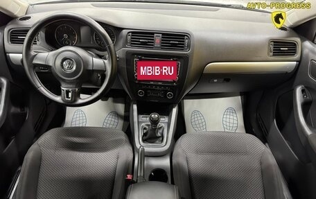 Volkswagen Jetta VI, 2012 год, 849 000 рублей, 11 фотография