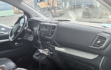 Peugeot Traveller I, 2018 год, 3 290 000 рублей, 5 фотография