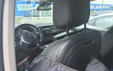 Peugeot Traveller I, 2018 год, 3 290 000 рублей, 14 фотография