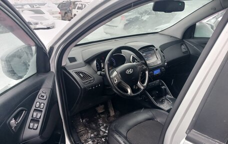 Hyundai ix35 I рестайлинг, 2013 год, 1 210 000 рублей, 10 фотография