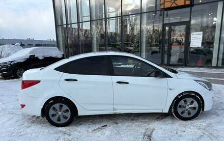 Hyundai Solaris II рестайлинг, 2014 год, 678 000 рублей, 4 фотография