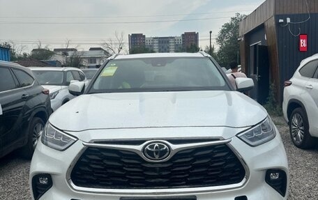 Toyota Highlander, 2025 год, 5 730 000 рублей, 1 фотография