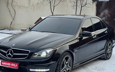 Mercedes-Benz C-Класс AMG, 2010 год, 2 380 000 рублей, 1 фотография