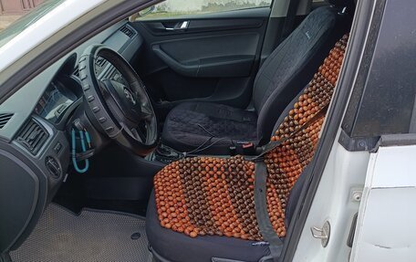 Skoda Rapid I, 2017 год, 535 000 рублей, 7 фотография