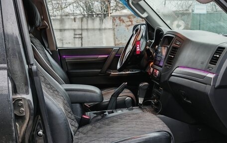 Mitsubishi Pajero IV, 2011 год, 1 970 000 рублей, 6 фотография