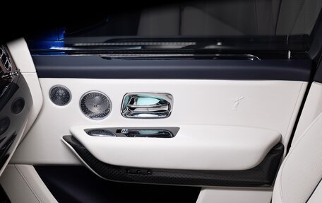 Rolls-Royce Cullinan, 2025 год, 82 329 800 рублей, 26 фотография