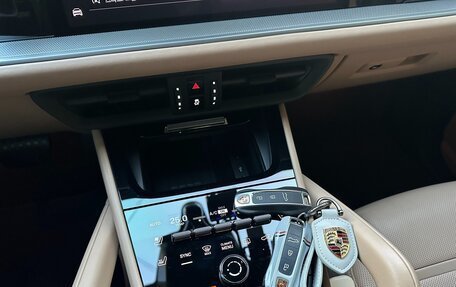 Porsche Cayenne III, 2024 год, 16 153 000 рублей, 11 фотография