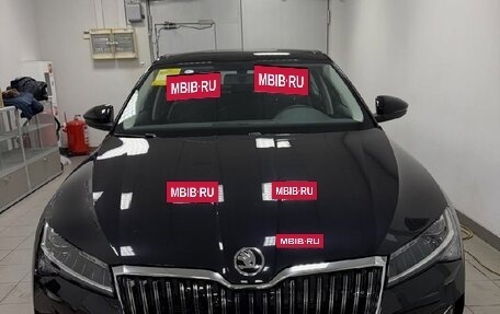 Skoda Superb III рестайлинг, 2024 год, 2 870 000 рублей, 2 фотография