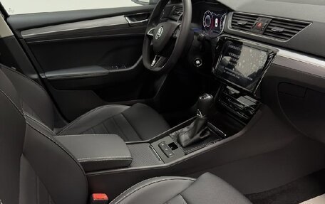 Skoda Superb III рестайлинг, 2024 год, 2 870 000 рублей, 13 фотография